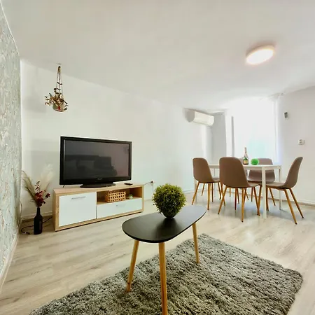 Eve In Apartman Split