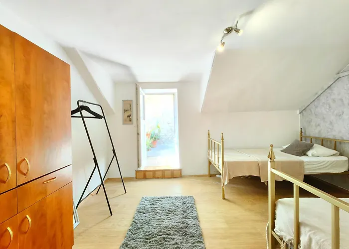 Eve In Apartman Split